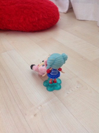 Miku:"C'est |*ELLE*| qui me l'a volé!"